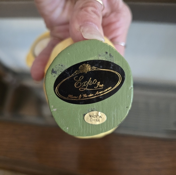 Vintage hand painted Easter Chick tea light. Set of 2. - Picture 11 of 13